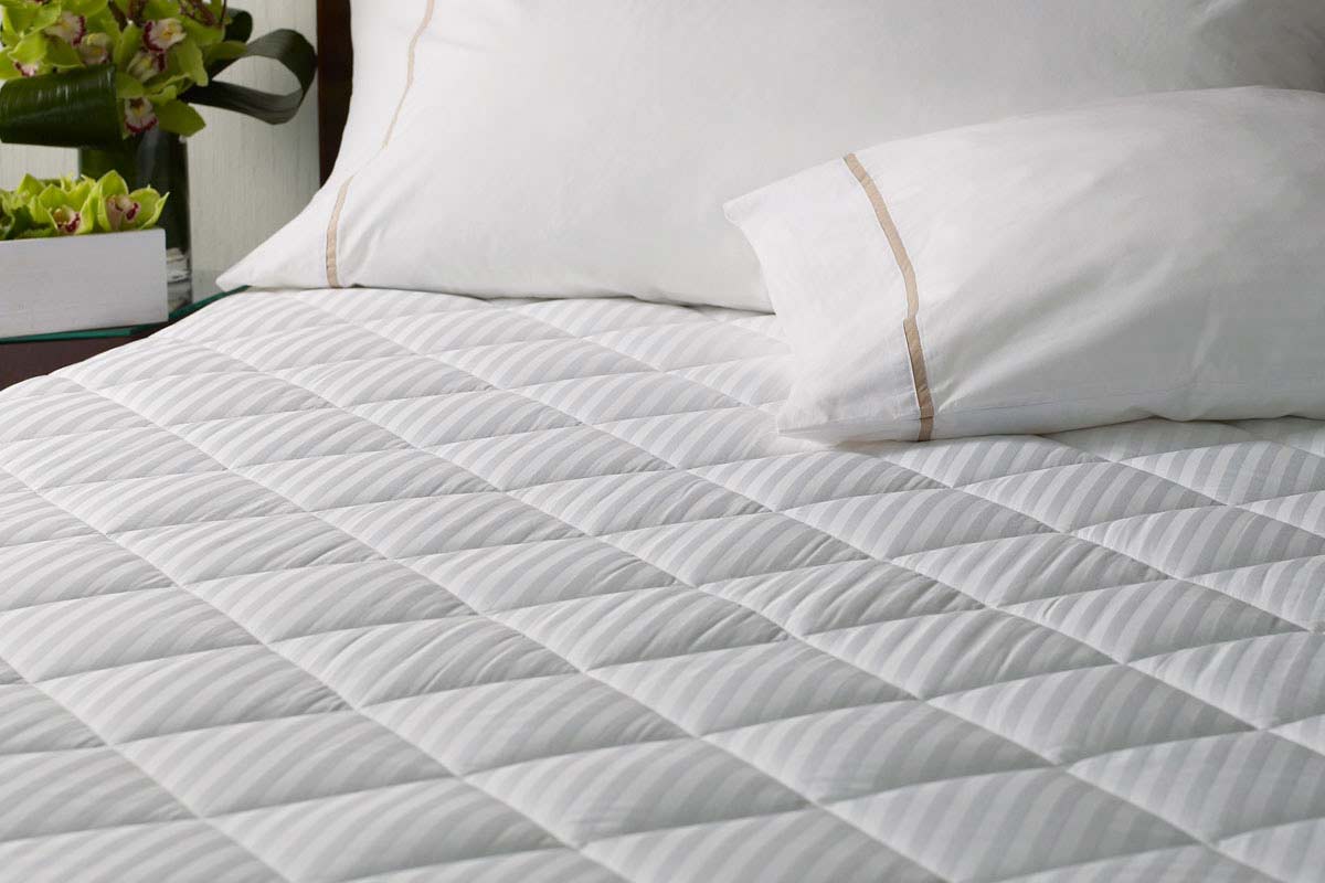 Westin Heavenly Bed | Pocketed Coil Mattress by Simmons Westin Heavenly Bed | Pocketed Coil Mattress by Simmons